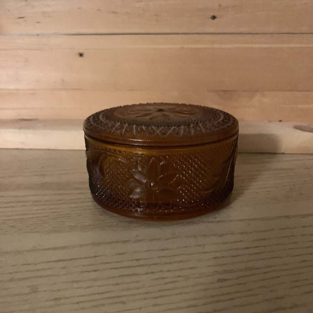 Vintage Tiara Indiana Glass Amber Sandwich Pattern Covered Trinket Box